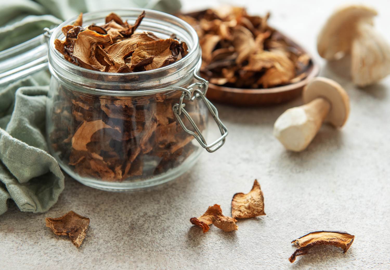 Jak przechowywać suszone grzyby