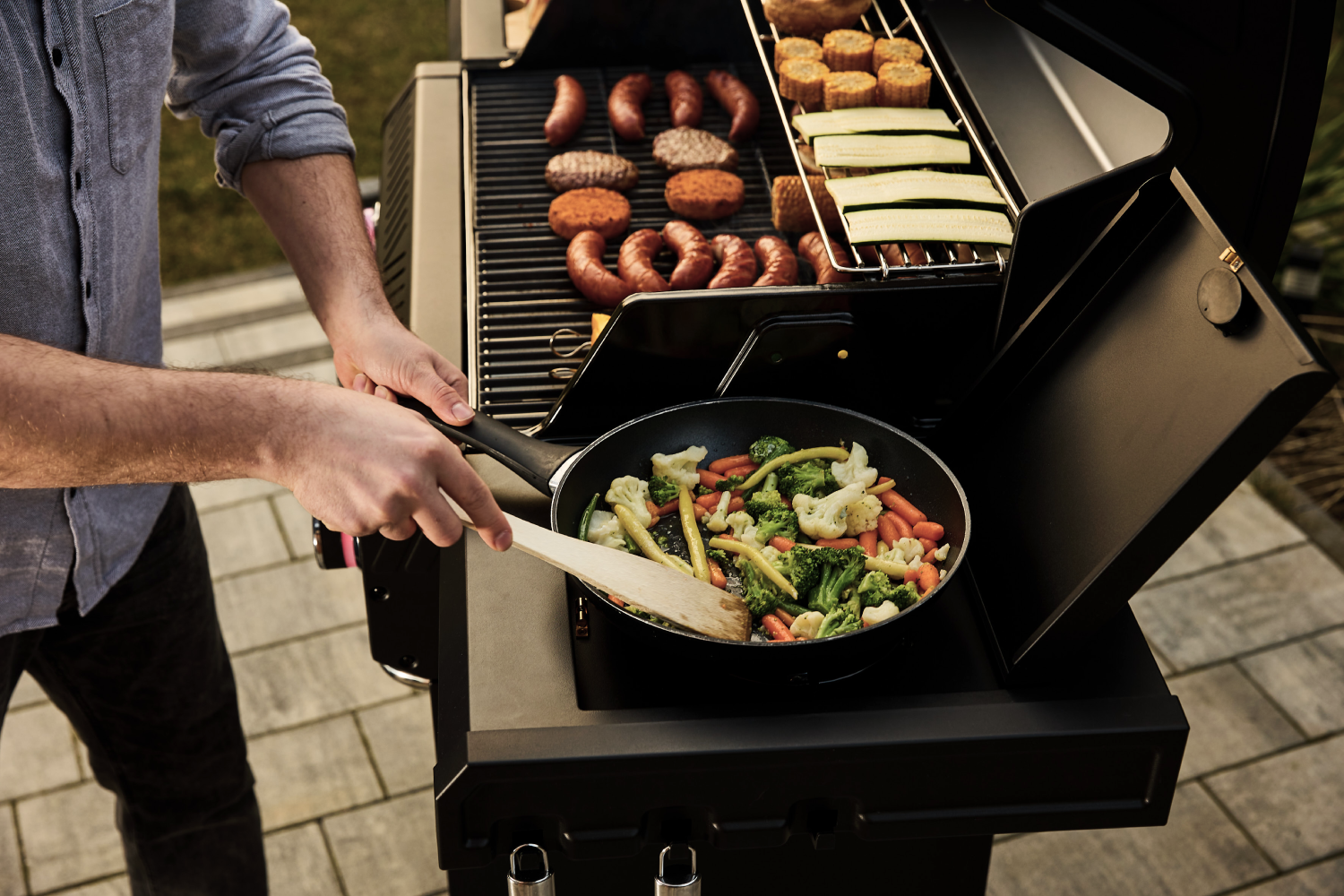 jak wybrać grill gazowy moc grilla