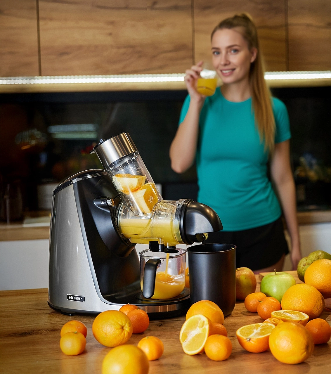 Wyciskarka wolnoobrotowa Yoer Nutrimo SJ01BK