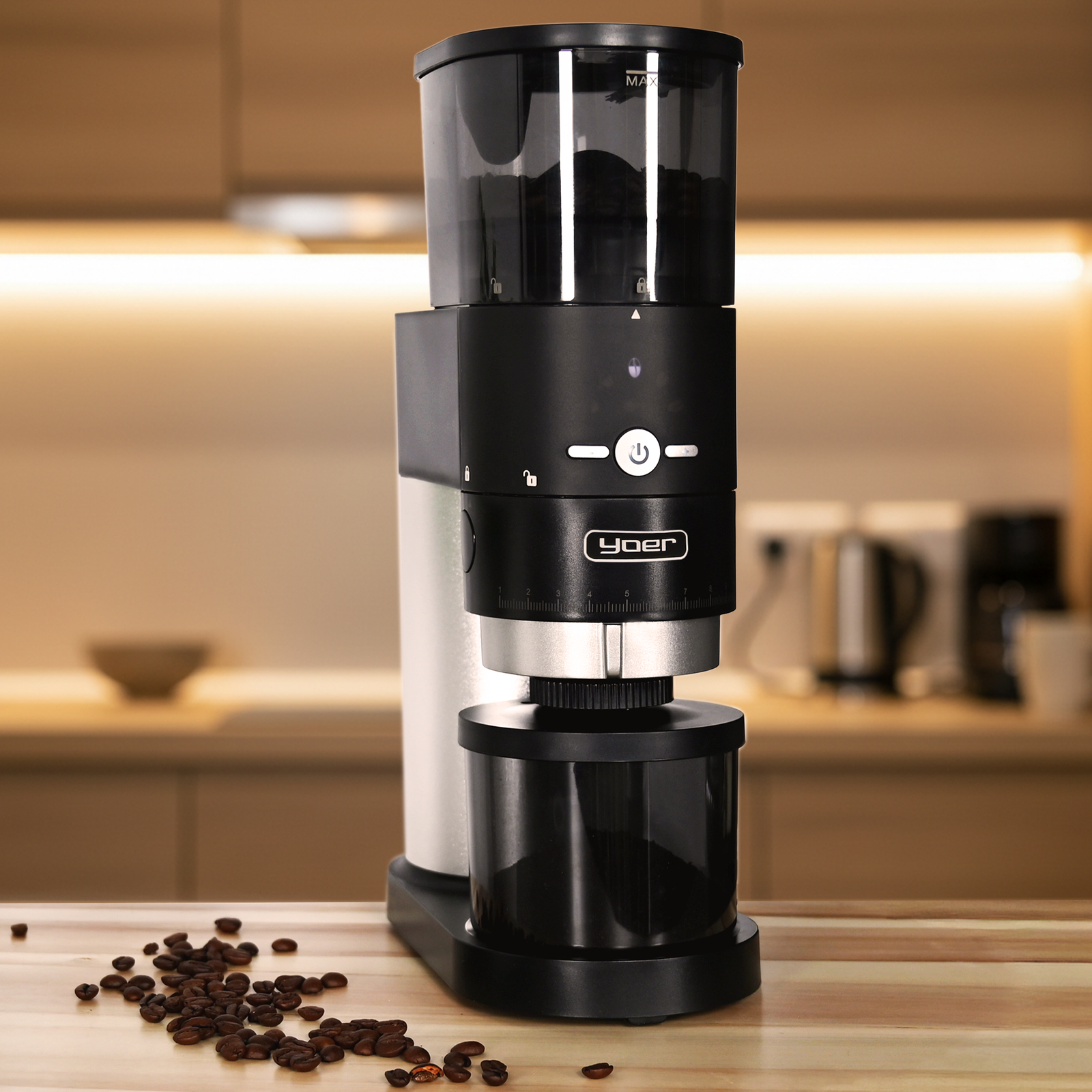 Elektryczny młynek żarnowy do kawy Yoer Mulino BCG01BK