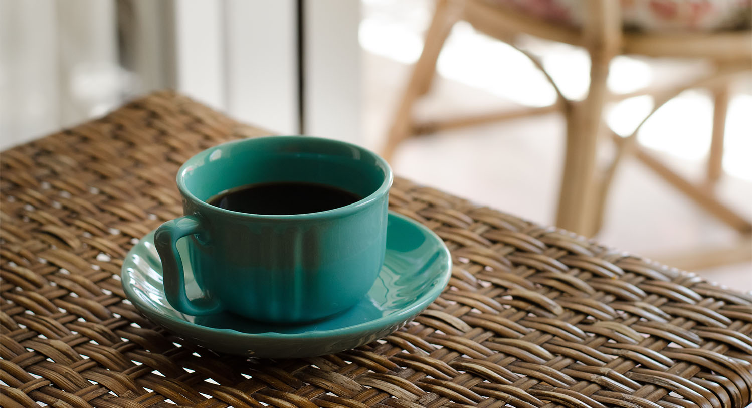kawa-kawa-rozpuszczalna-kawa-liofilizowana-warto-ją-pić-właściwości-kawy-kawa-w-filiżance-rodzaj-kawy